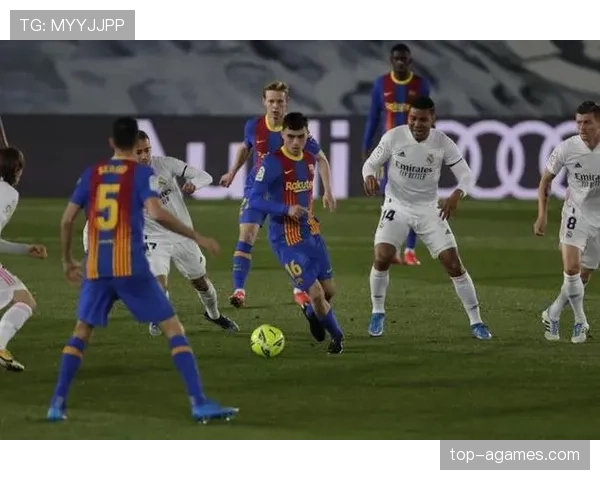 佩德里vs莫德里奇 当代中场控制力与战术价值差距分析