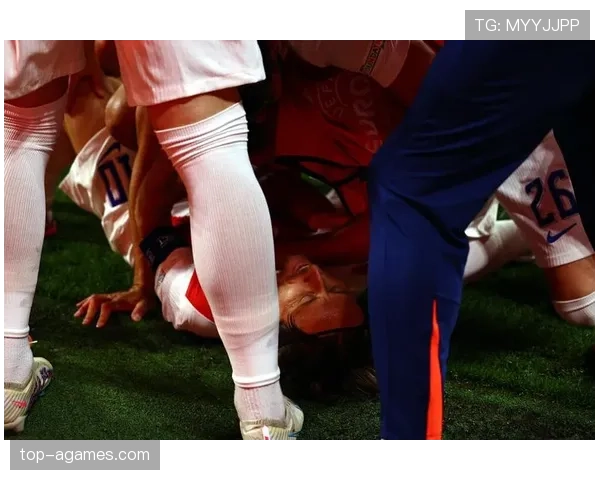 厄德高vs卢卡莫德里奇 两代中场大师攻防效率差距在哪