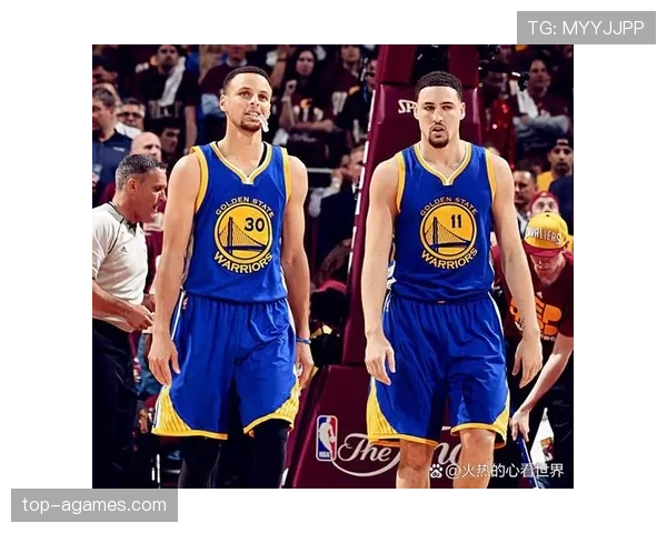 克莱·汤普森二年级三分出手提升显著 拉开球队外线火力差距